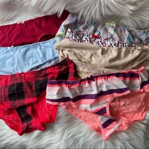 Lot of 7 Victoria’s Secret low-rise hiphugger panties size Medium